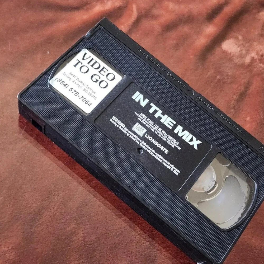 In The Mix - 2005 - RARE Late Release VHS. Usher, Kevin Hart